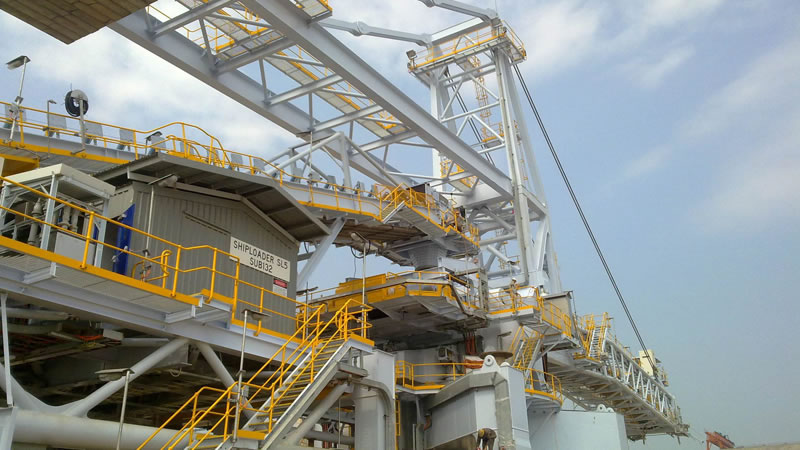 1531100390641646.jpg 平臺(tái)鋼格柵板使用案例.jpg