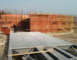 化工廠(chǎng)鋼格板使用案例